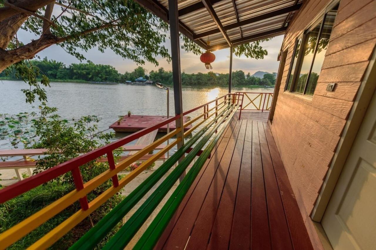 Golden Dragon Kanchanaburi Exterior photo