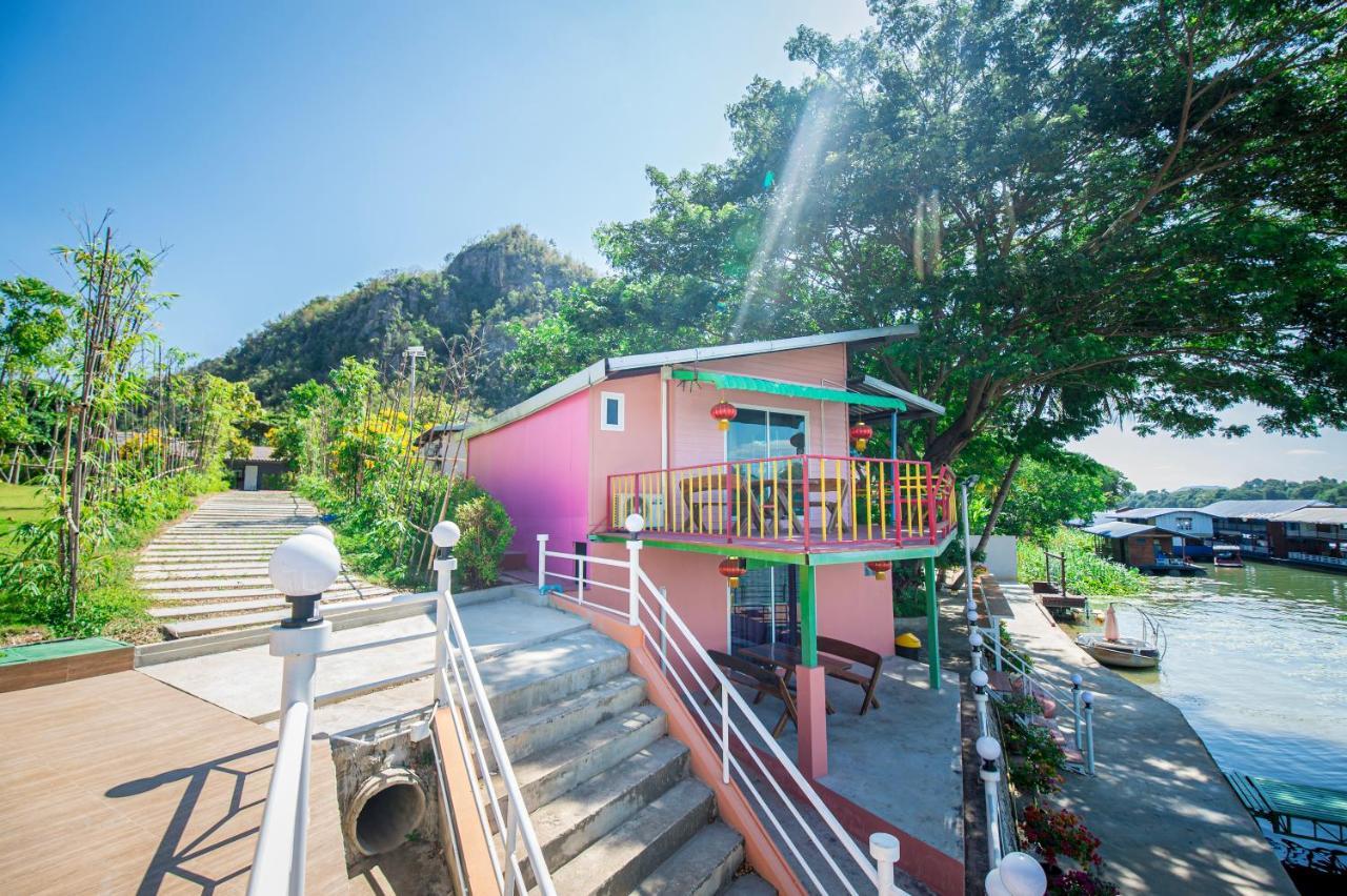 Golden Dragon Kanchanaburi Exterior photo